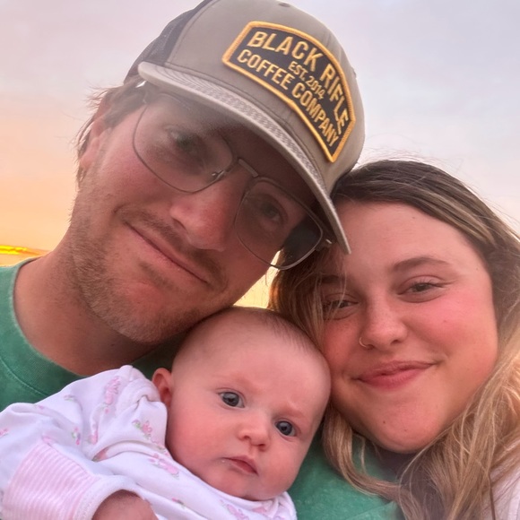 Meet your Posher, Brooke - Picture 1 of 1